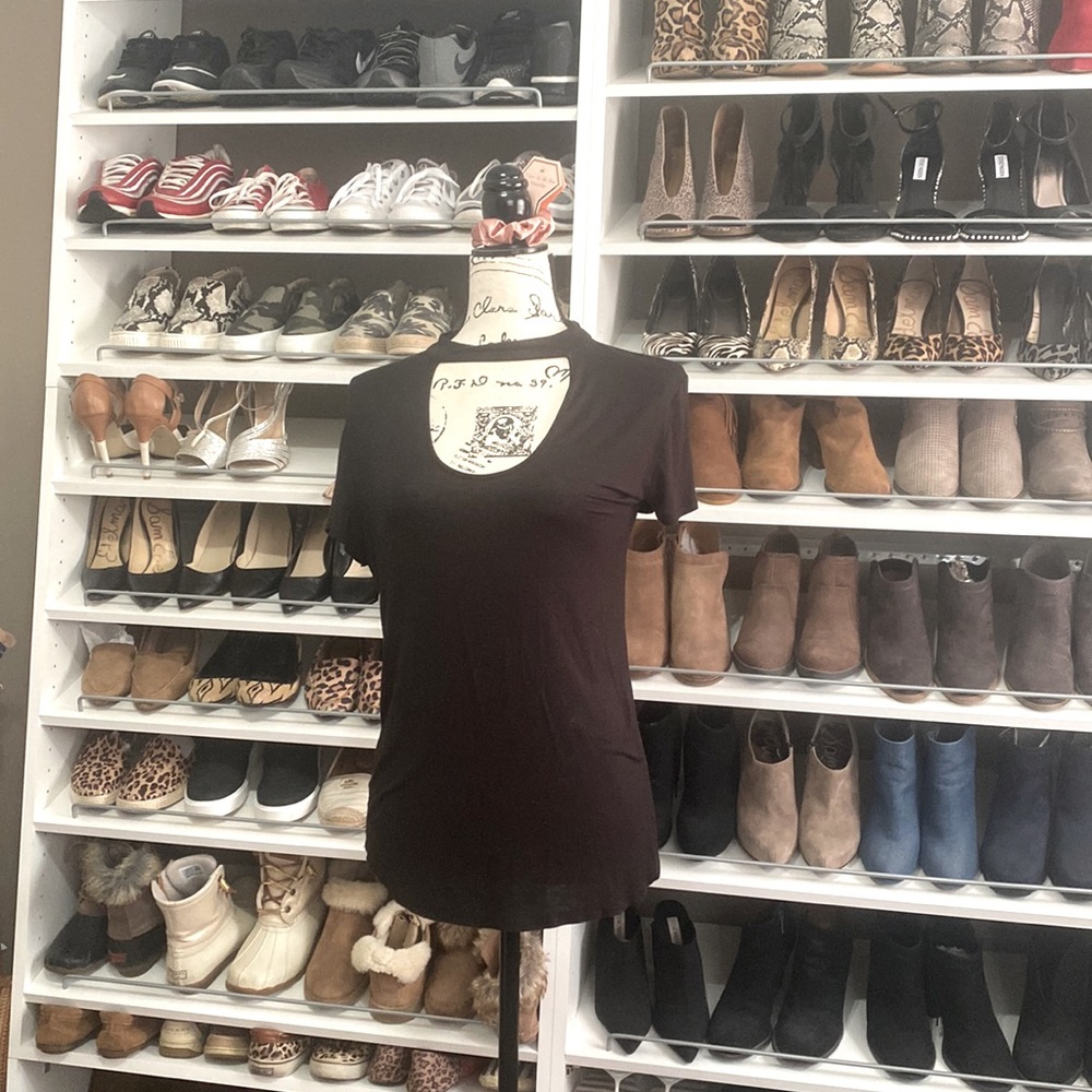 Sexy turtleneck, key hole top